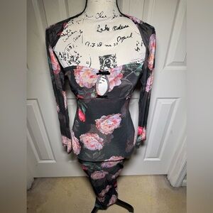 Fashion Nova BNWT floral tube dress with bolero size Medium